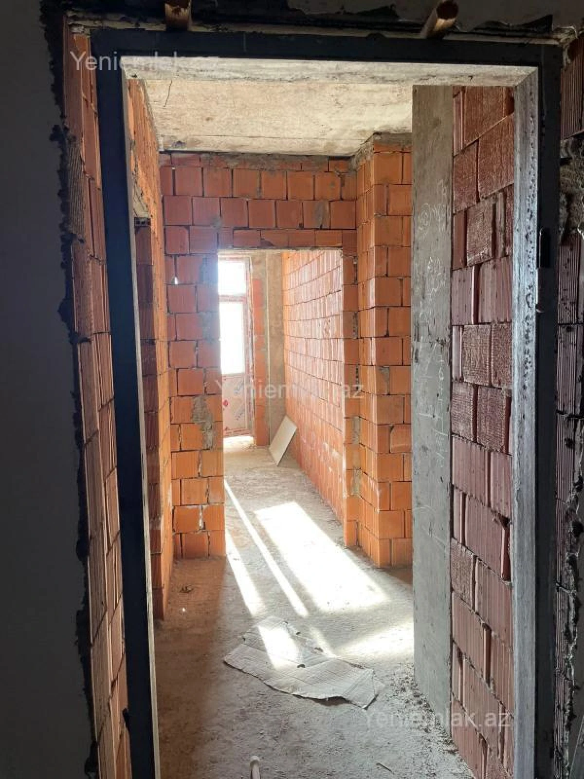 Satılır 3 otaqlı yeni tikili 86 m²