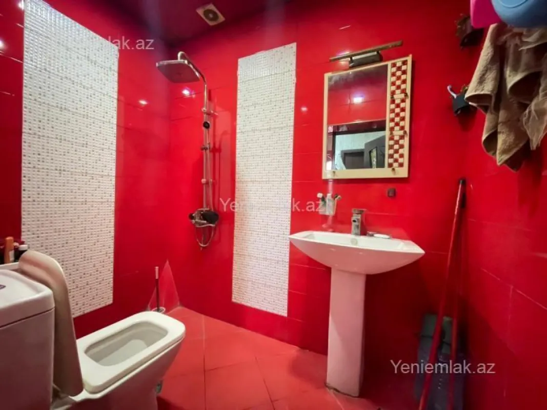 Satılır 3 otaqlı köhnə tikili 68 m²