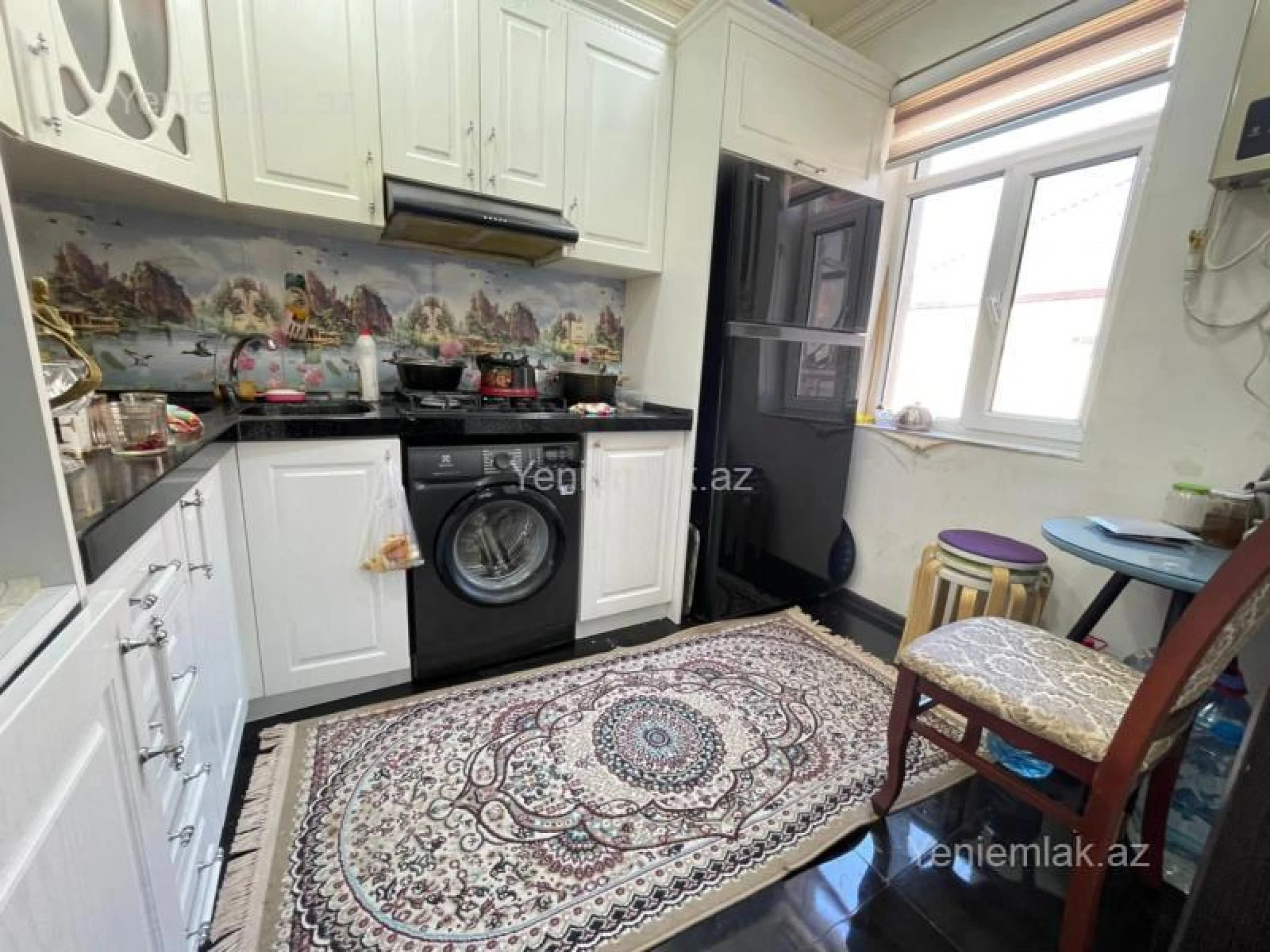 Satılır 3 otaqlı köhnə tikili 68 m²