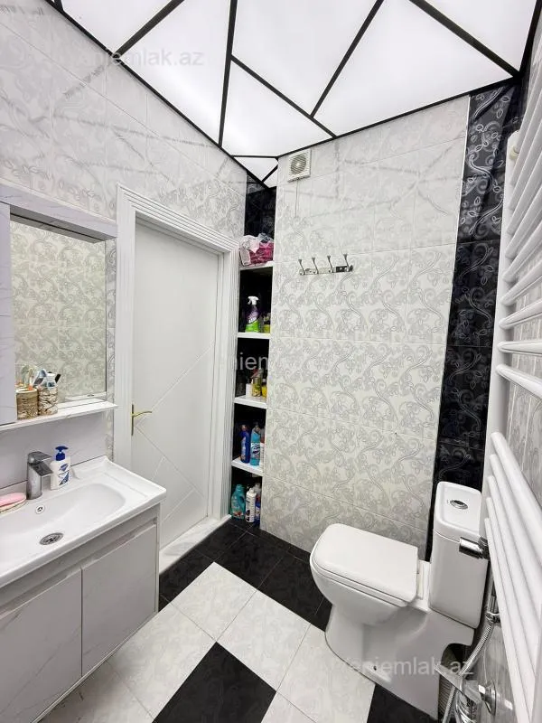 Satılır 3 otaqlı yeni tikili 70 m²