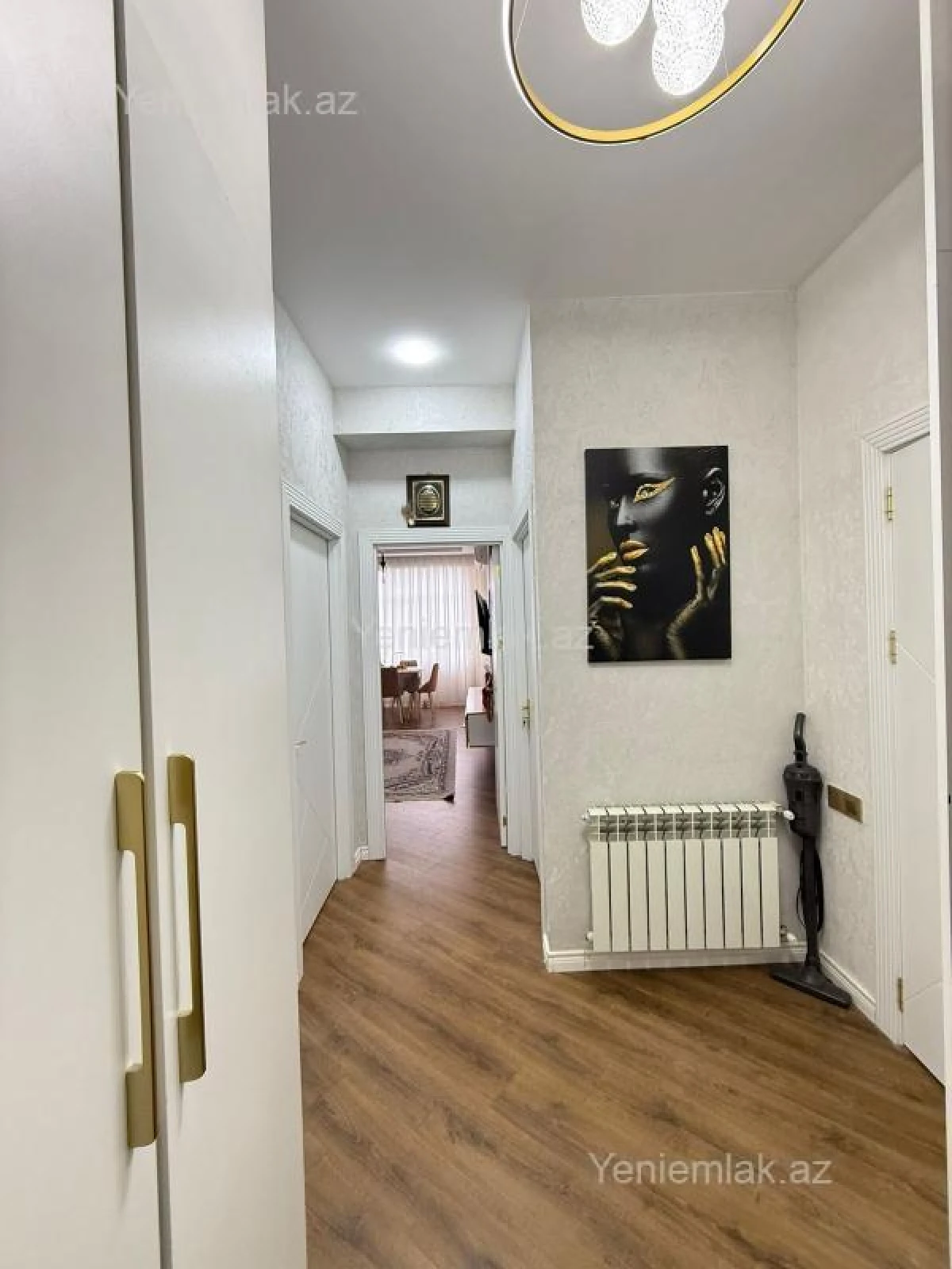 Satılır 3 otaqlı yeni tikili 70 m²