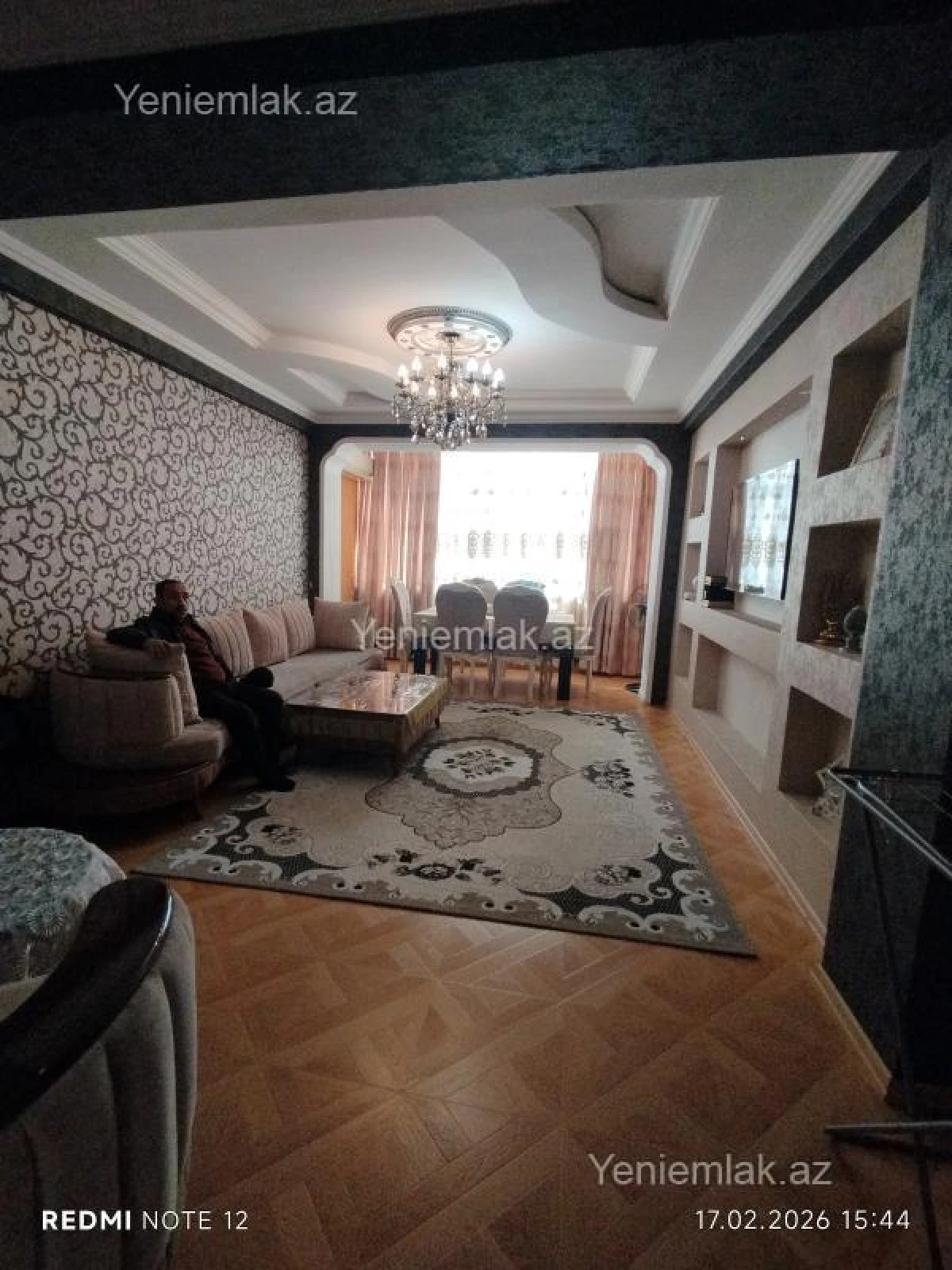 Satılır 3 otaqlı yeni tikili 120 m²