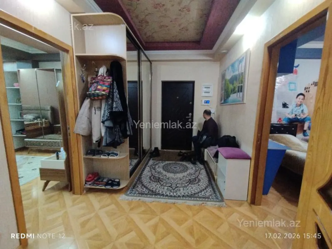 Satılır 3 otaqlı yeni tikili 120 m²