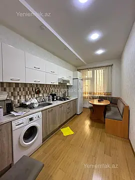 Satılır 3 otaqlı yeni tikili 87 m²
