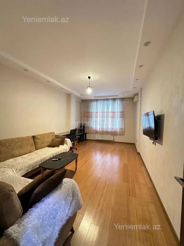 Satılır 3 otaqlı yeni tikili 87 m²