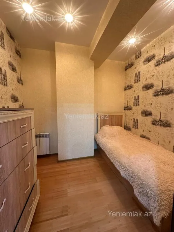 Satılır 3 otaqlı yeni tikili 87 m²