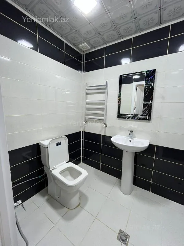 Satılır 2 otaqlı yeni tikili 60 m²