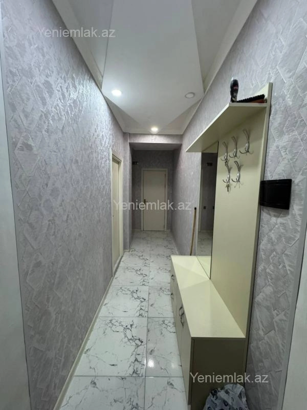 Satılır 3 otaqlı yeni tikili 57 m²