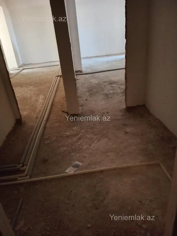 Satılır 2 otaqlı yeni tikili 76 m²