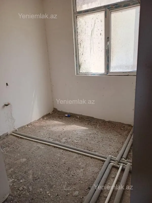 Satılır 2 otaqlı yeni tikili 76 m²