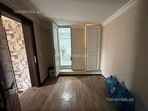 Satılır 4 otaqlı köhnə tikili 87 m²