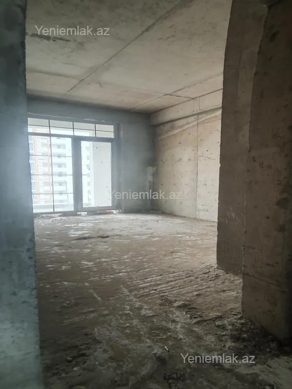 Satılır 3 otaqlı yeni tikili 114 m²