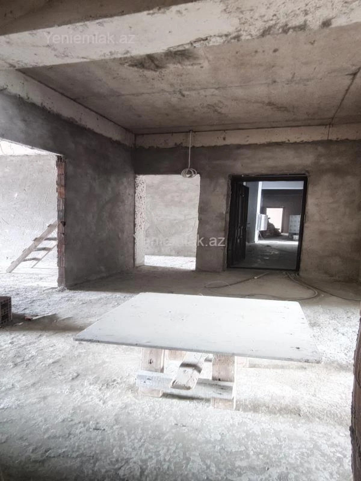 Satılır 3 otaqlı yeni tikili 114 m²