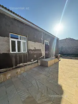 Satılır 2 otaqlı həyət evi 60 m²