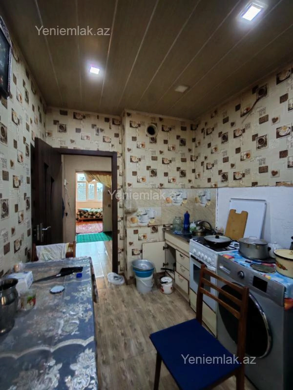 Satılır 3 otaqlı köhnə tikili 68 m²