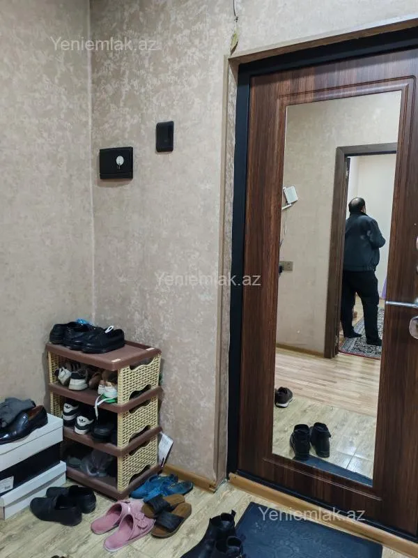 Satılır 3 otaqlı köhnə tikili 68 m²
