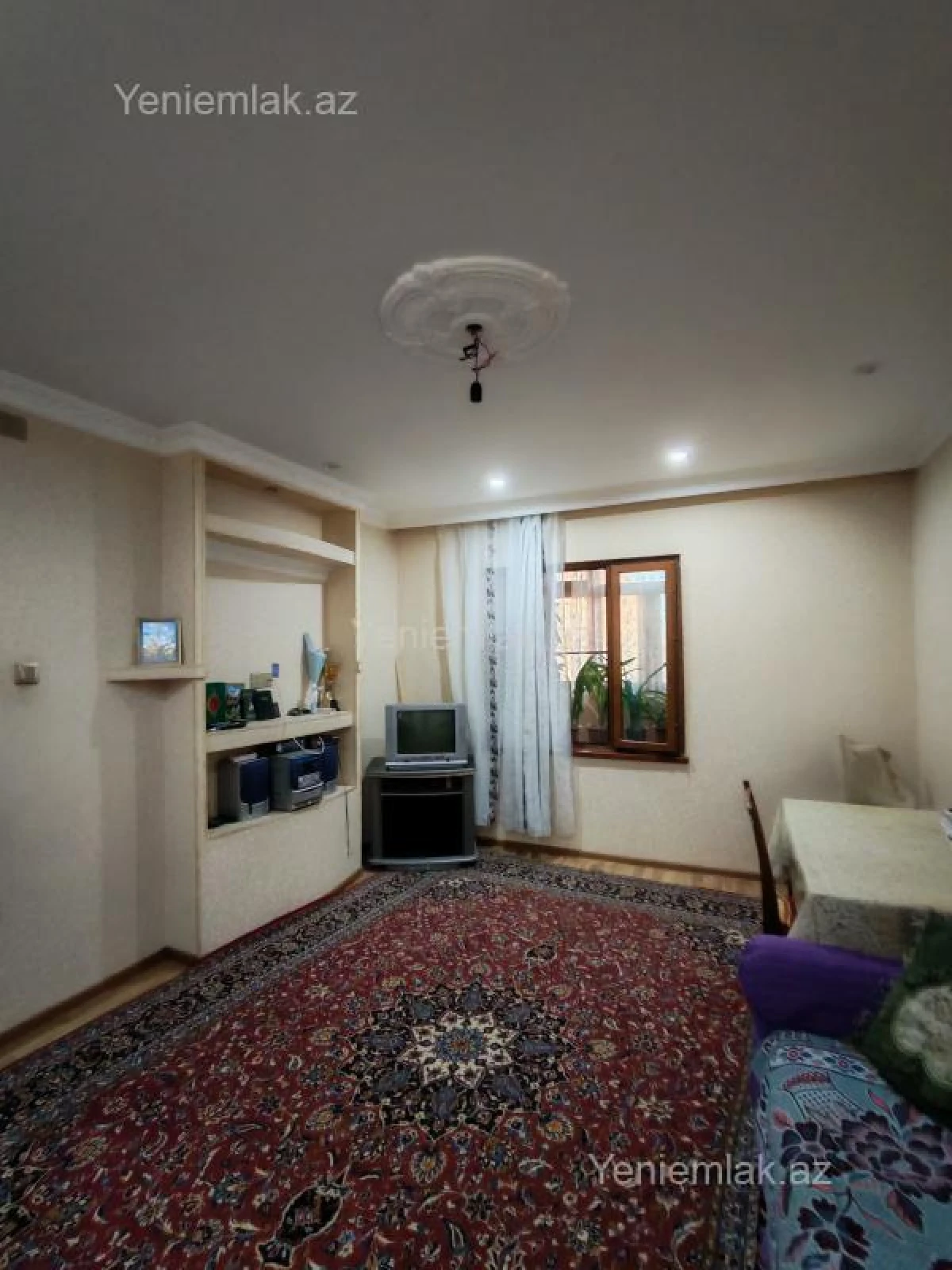 Satılır 3 otaqlı köhnə tikili 68 m²