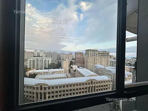 Satılır 2 otaqlı yeni tikili 60 m²