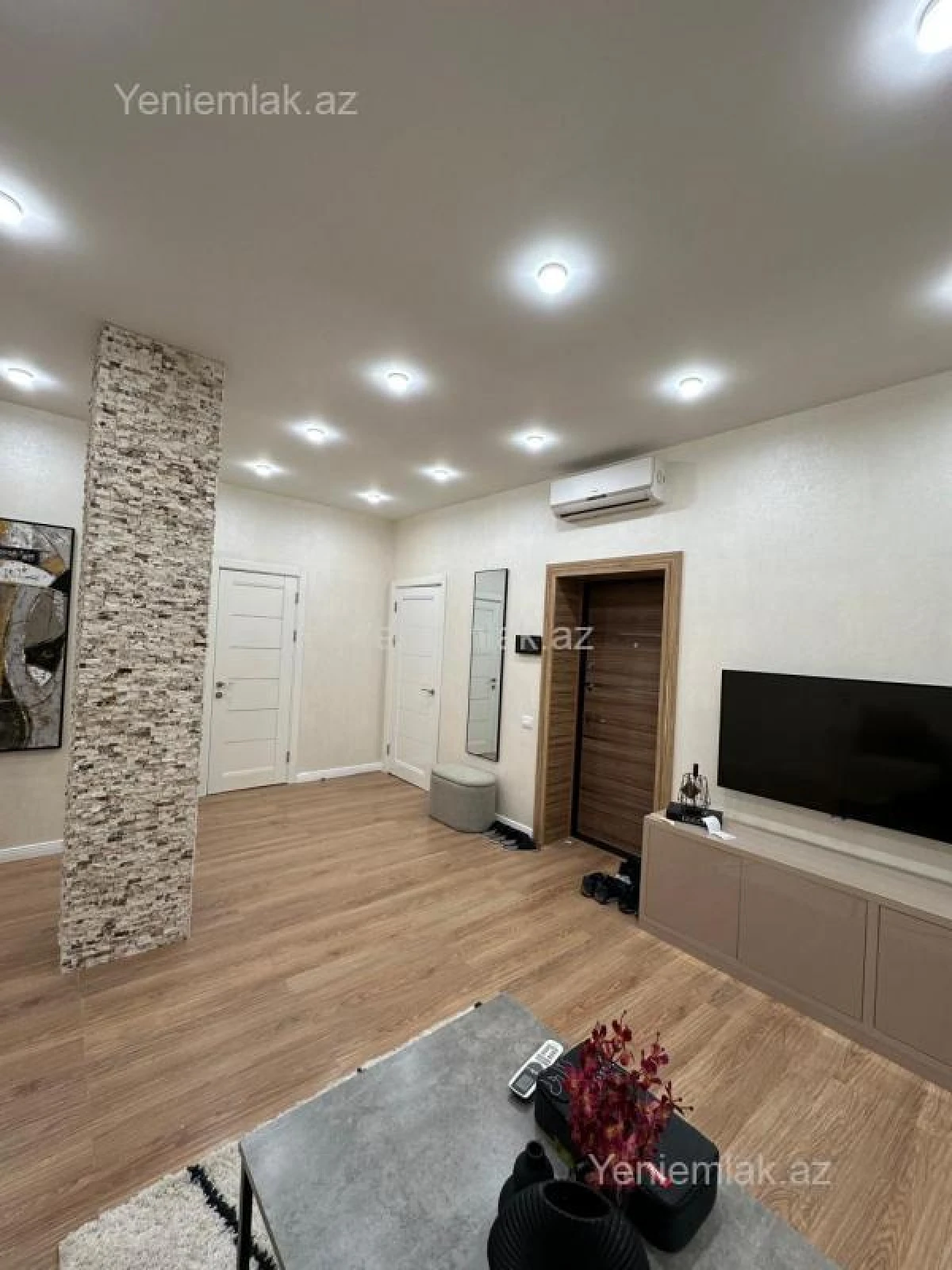 Satılır 3 otaqlı yeni tikili 91 m²