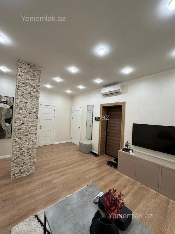 Satılır 3 otaqlı yeni tikili 91 m²