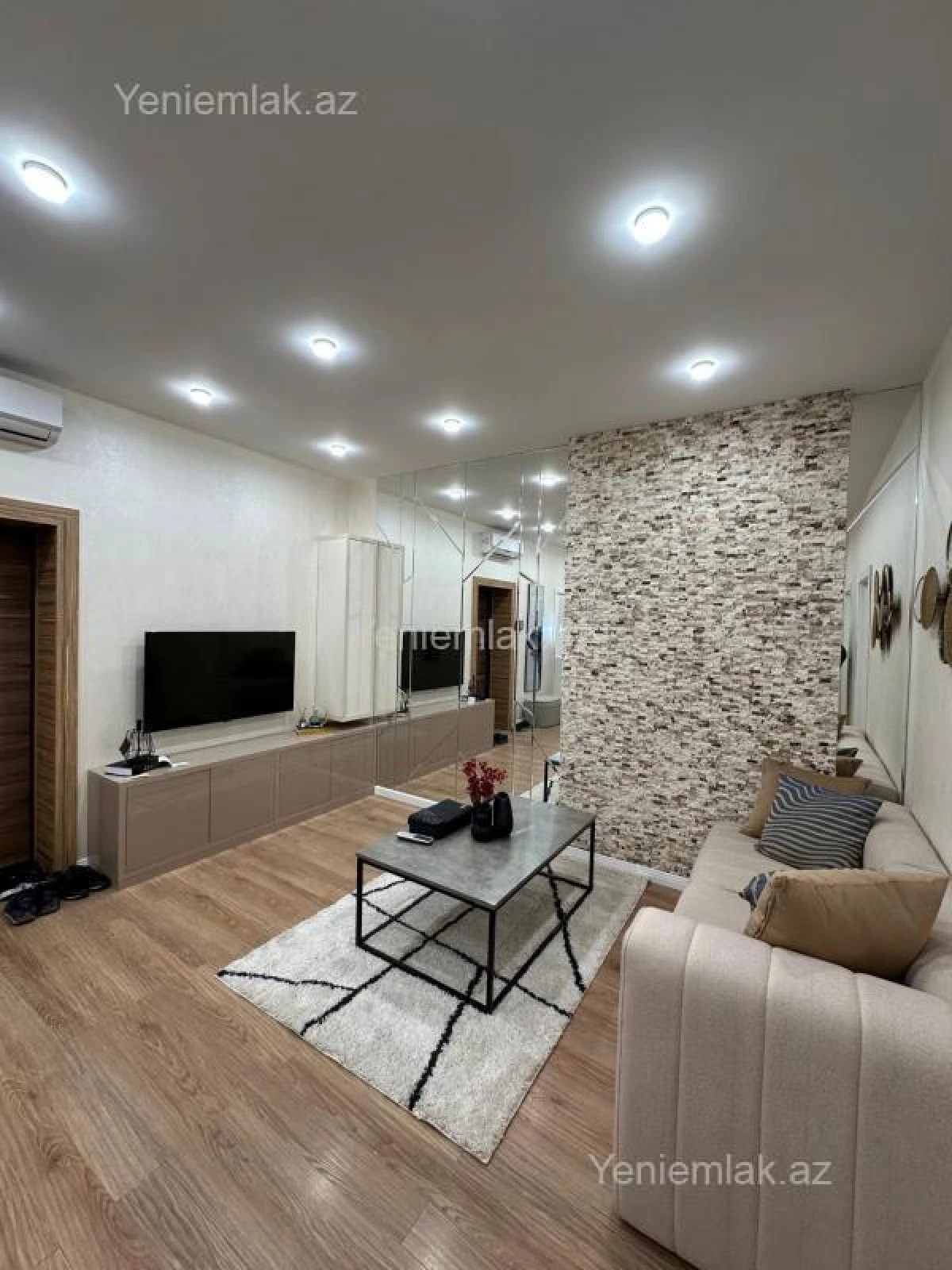 Satılır 3 otaqlı yeni tikili 91 m²