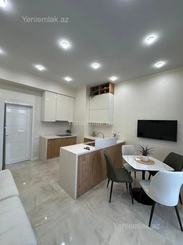 Satılır 3 otaqlı yeni tikili 91 m²