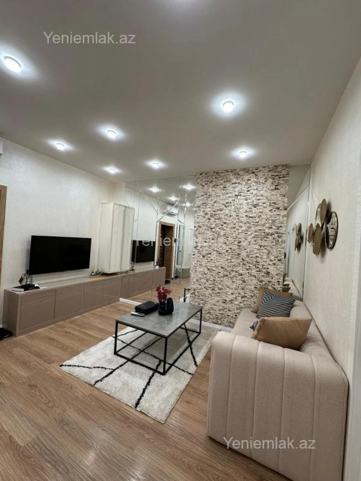 Satılır 3 otaqlı yeni tikili 91 m²