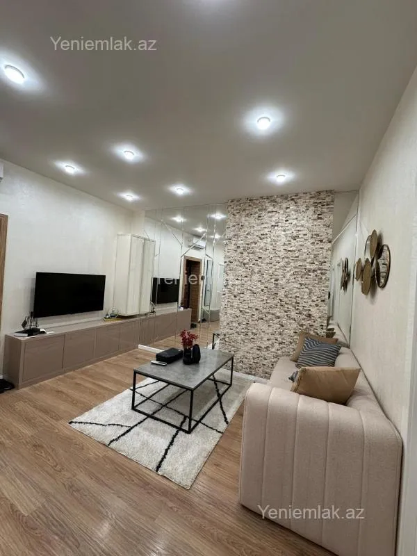 Satılır 3 otaqlı yeni tikili 91 m²