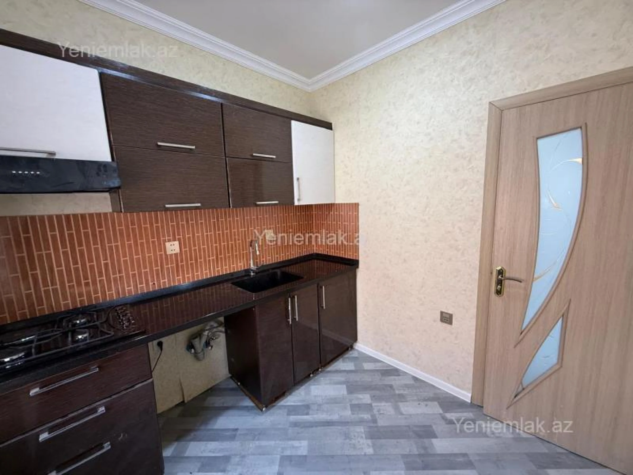 Satılır 4 otaqlı həyət evi 80 m²
