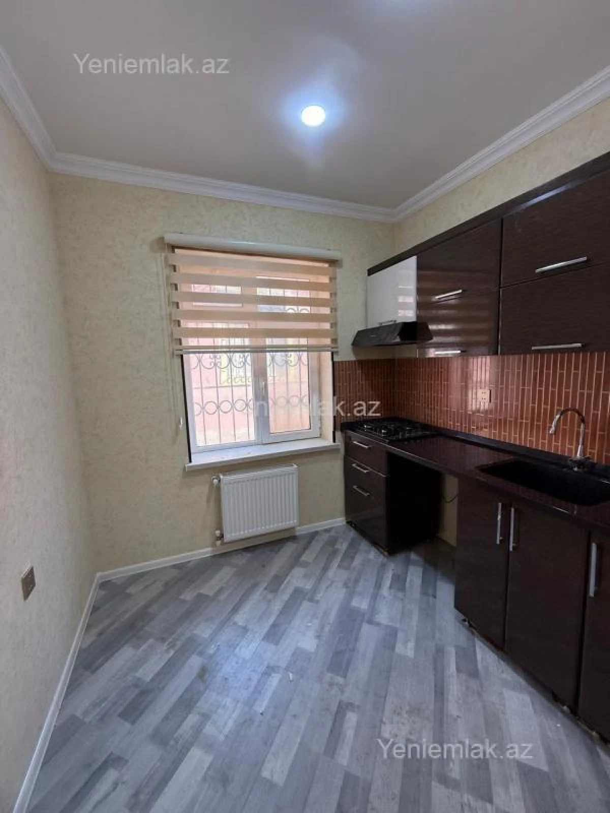 Satılır 4 otaqlı həyət evi 80 m²