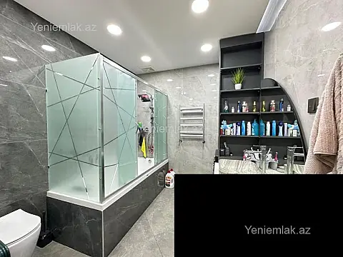 Satılır 4 otaqlı yeni tikili 155 m²