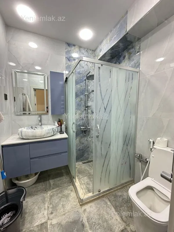 Satılır 4 otaqlı yeni tikili 155 m²