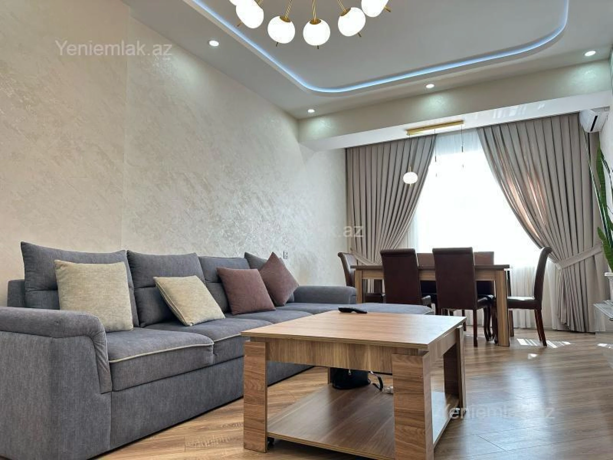 Satılır 4 otaqlı yeni tikili 155 m²
