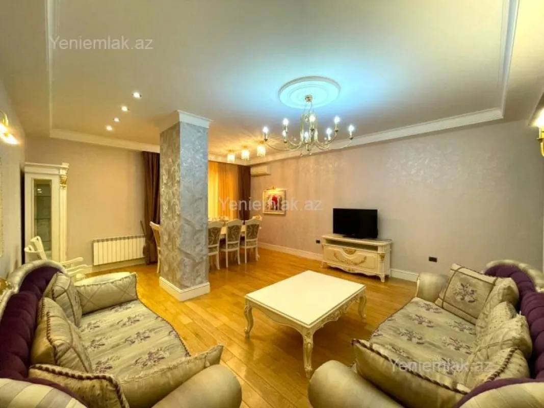 Satılır 4 otaqlı yeni tikili 186 m²