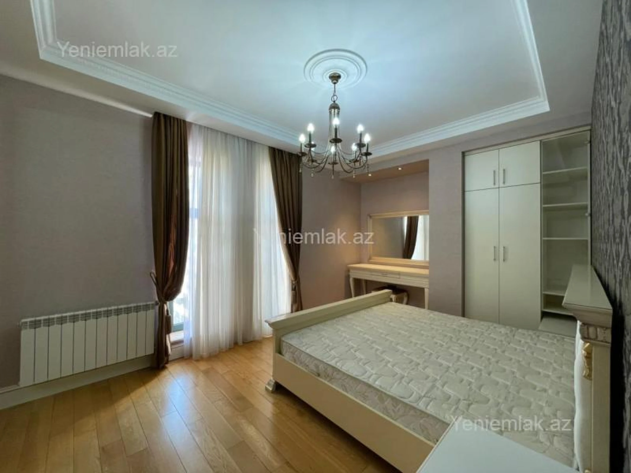 Satılır 4 otaqlı yeni tikili 186 m²