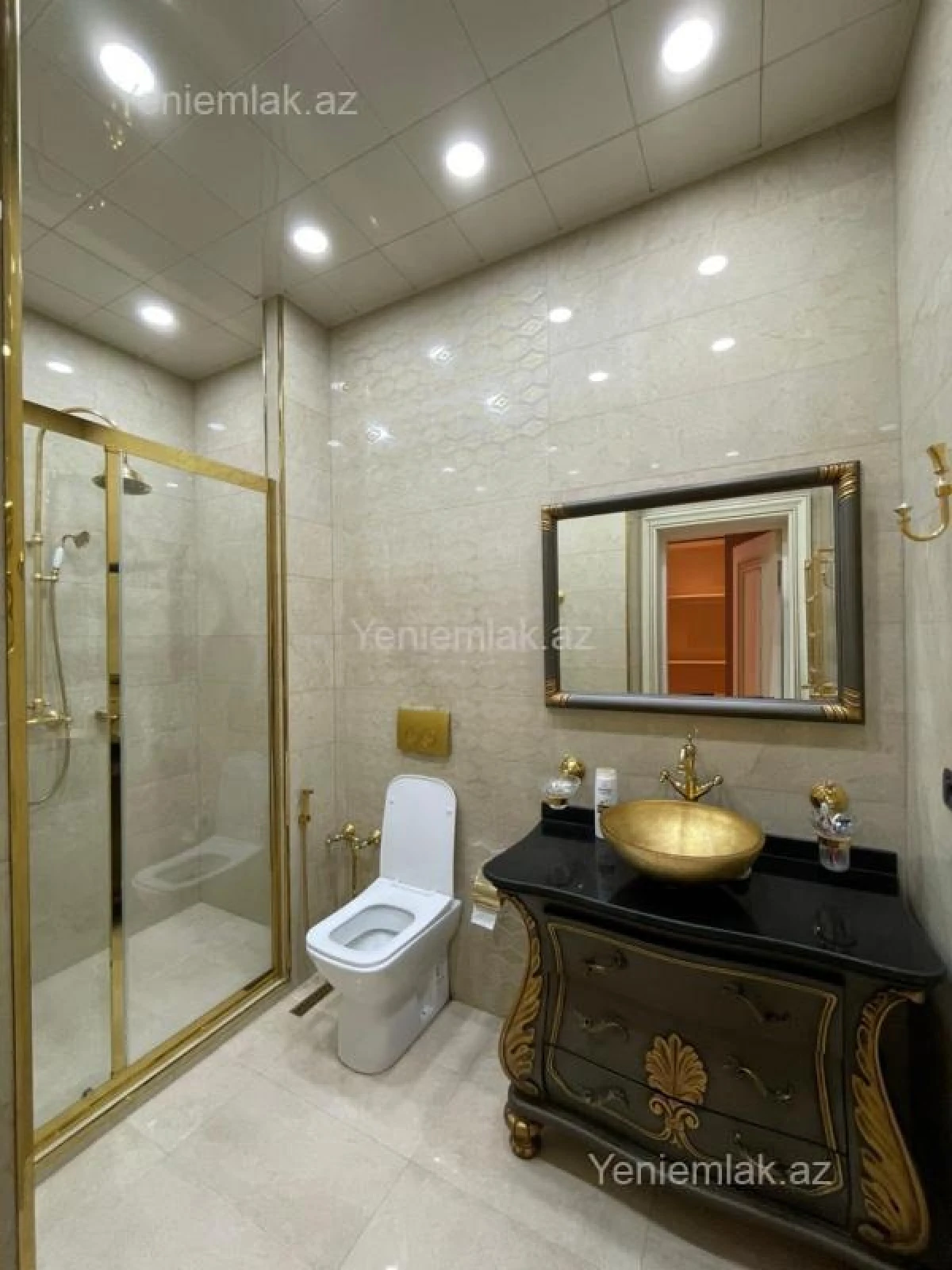 Satılır 4 otaqlı yeni tikili 186 m²