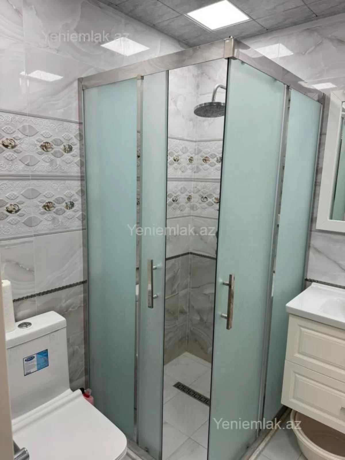 Satılır 3 otaqlı yeni tikili 77 m²