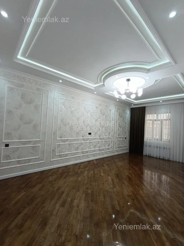 Satılır 6 otaqlı həyət evi 330 m²