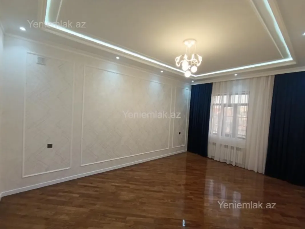 Satılır 6 otaqlı həyət evi 330 m²