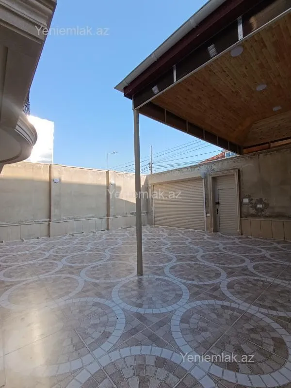 Satılır 6 otaqlı həyət evi 330 m²