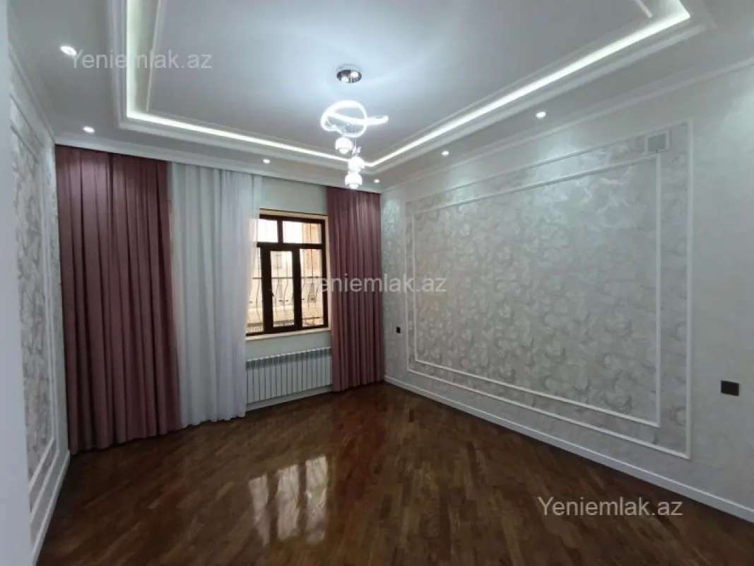 Satılır 6 otaqlı həyət evi 330 m²