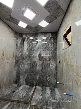 Satılır 6 otaqlı həyət evi 330 m²