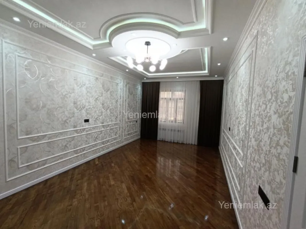Satılır 6 otaqlı həyət evi 330 m²