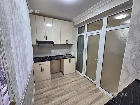 Satılır 3 otaqlı köhnə tikili 50 m²
