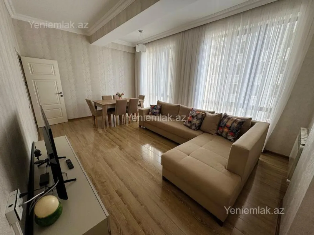 Satılır 3 otaqlı yeni tikili 101 m²