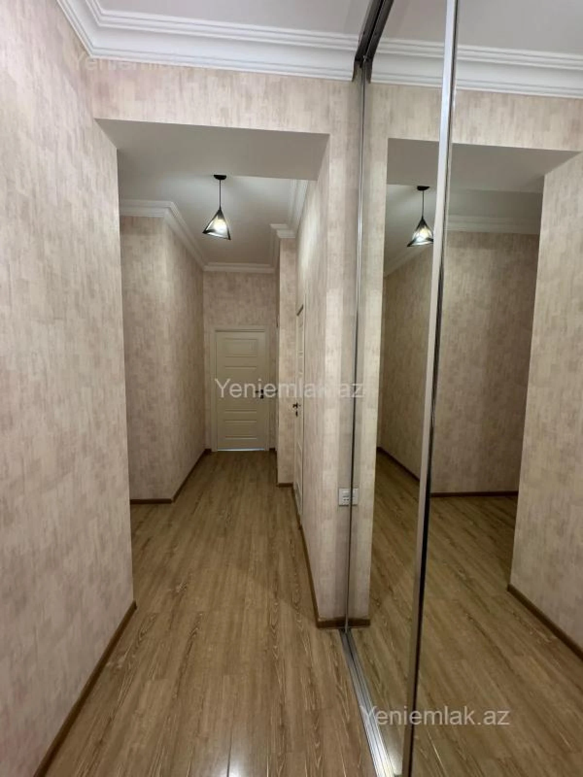 Satılır 3 otaqlı yeni tikili 101 m²
