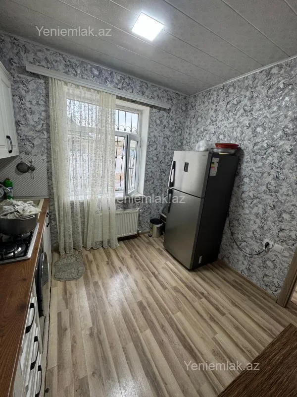Satılır 3 otaqlı həyət evi 80 m²