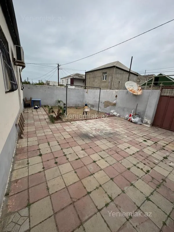 Satılır 3 otaqlı həyət evi 80 m²