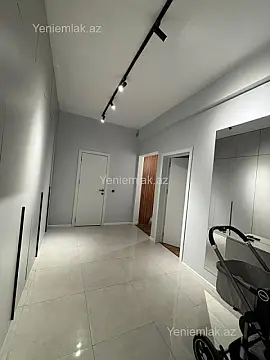 Satılır 2 otaqlı yeni tikili 65 m²