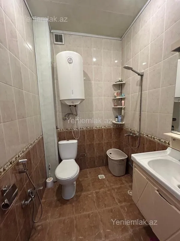 Satılır 3 otaqlı yeni tikili 75 m²